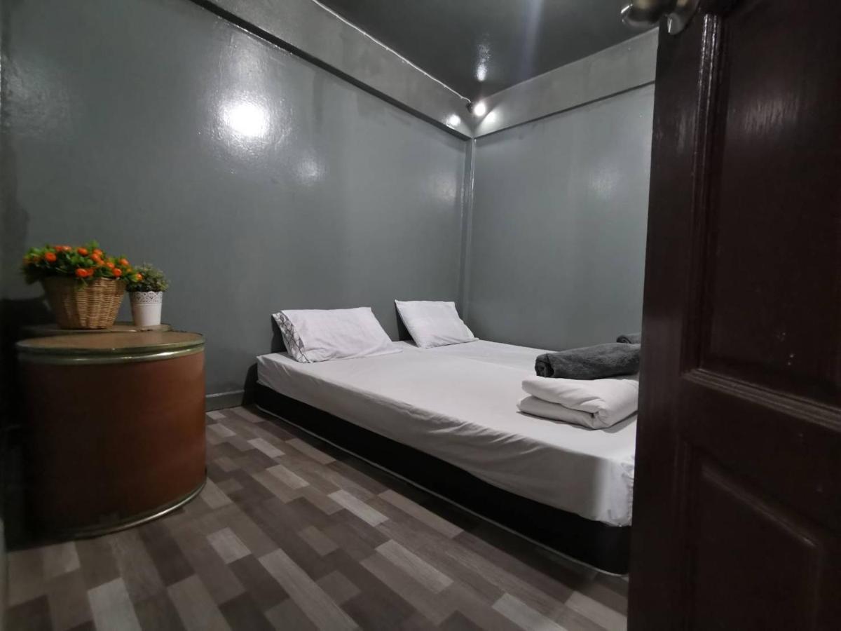 The Chiang Mai Walkers Hotell Exteriör bild
