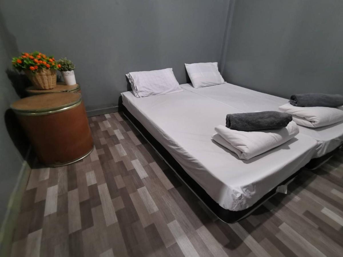 The Chiang Mai Walkers Hotell Exteriör bild